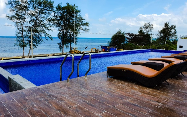 One Of A Kind Resort at Trikora Beach – Pool – Malang Rapat