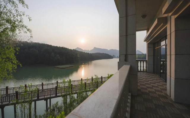 New Century Hotel Guian Guizhou