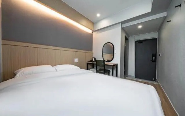 lime hotel