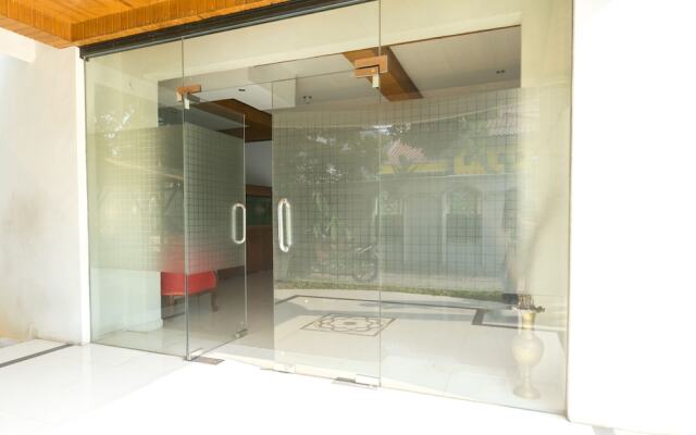 OYO 1421 Kasmaran Guest House Syariah