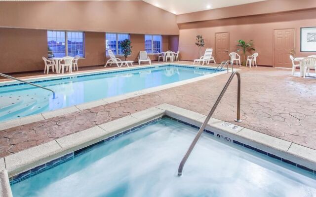 Ramada Sparta/At Speedway