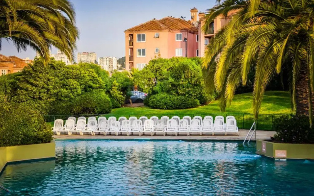 Hippocampus Resort & Club