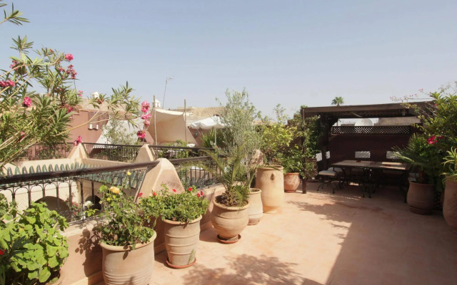 Riad Massiba