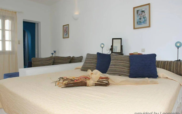 Tzekos Villas