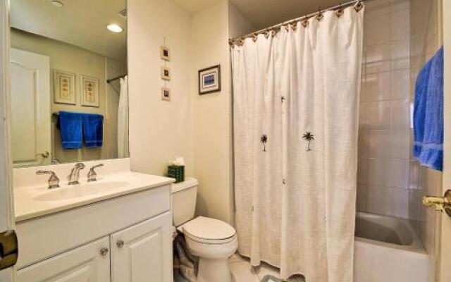 Mandalay Beach Club 1003