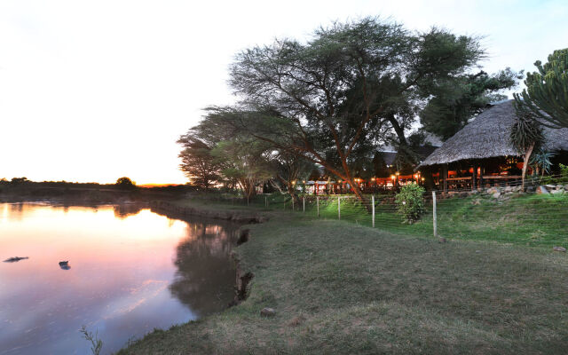 Mara River Lodge