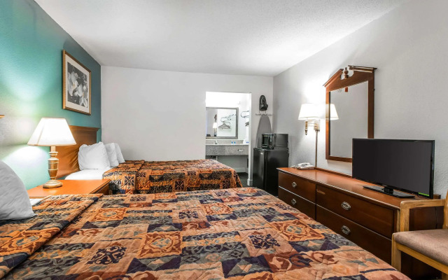 Rodeway Inn