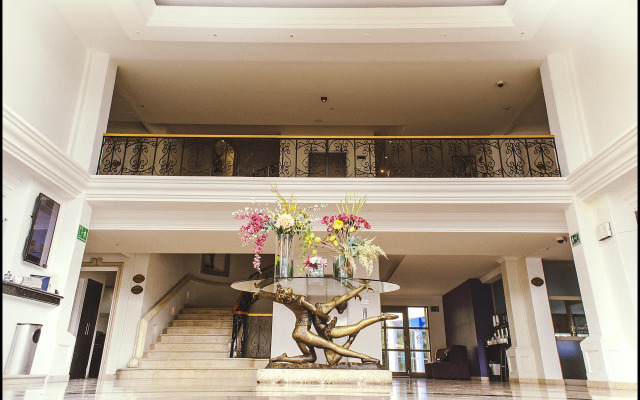 Victoria Express Durango