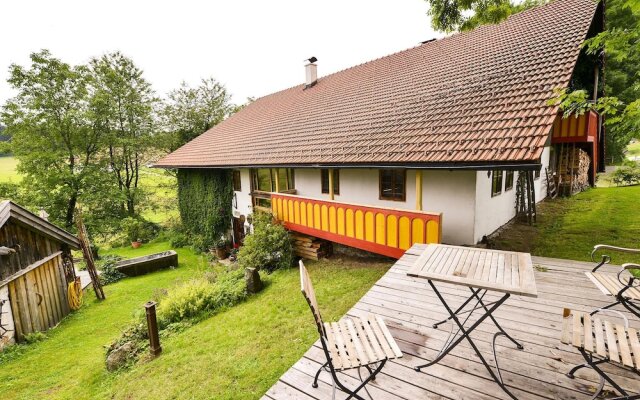 Captivating Apartment in Altreichenau With Garden