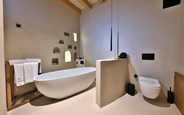 Simurg Cave House