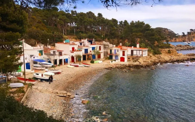 Casa amb piscina i jardí a Palamós per 6 persones