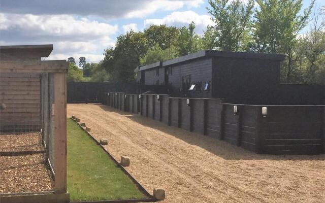 Windsor Studio West-Only 10 mins from Legoland