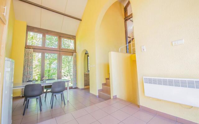 Holiday home Les Onays in Houffalize with a garden