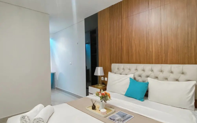 Best Place And Homey 2Br At Tamansari Iswara Apartment