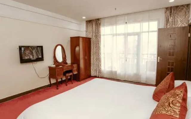 Longchuan Hotel
