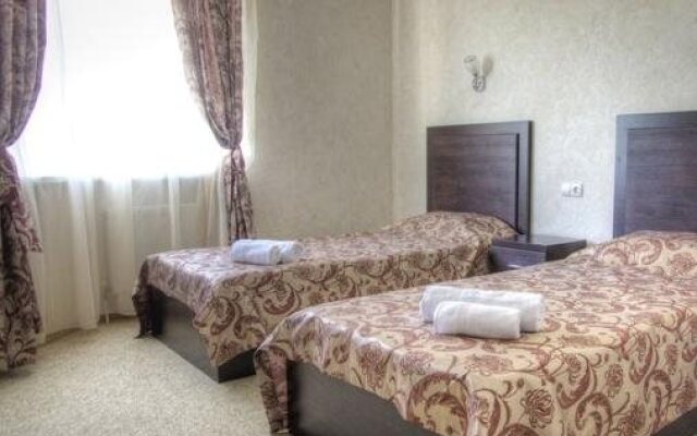 Vlada Hotel