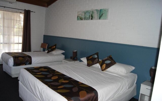 Bakery Park Motor Inn