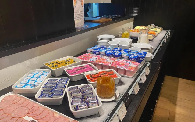 Flat Rua Bela Cintra 1356