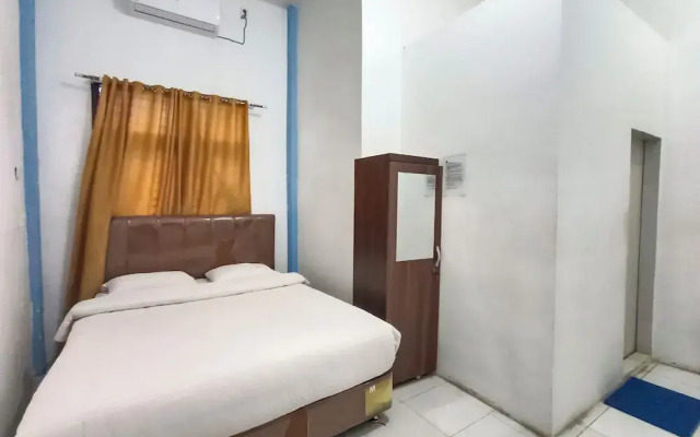 OYO 92207 Hotel Koperasi