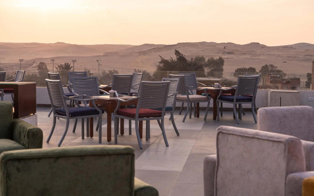 Nine Pyramids View Hotel