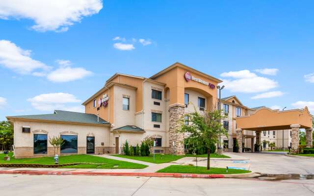 Best Western Plus Burleson Inn & Suites