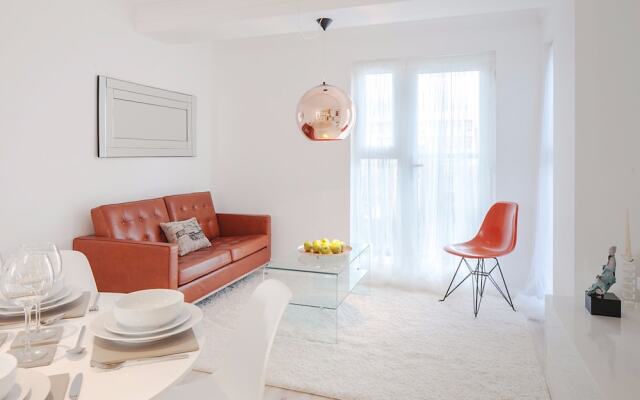 Fantastic Modern 2 Bed Apartment in Shadwell