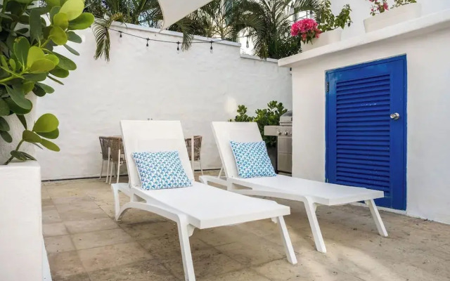 Ocean Park 3BD-3BA Pool Walktobeach -689