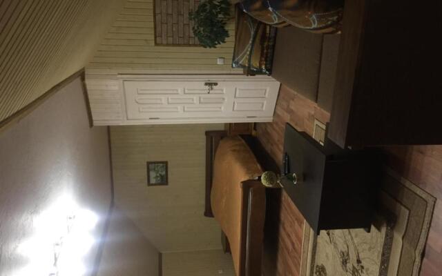 Guest House U Myrona