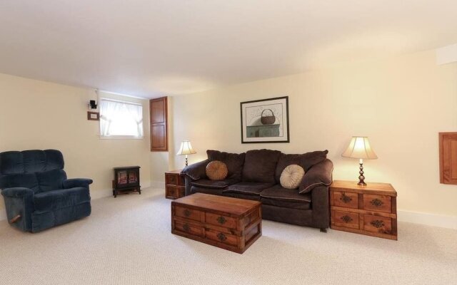 Diplomatic Management