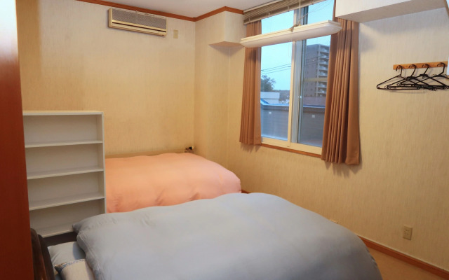 Otaru Ekimae Guest House Ito - Hostel