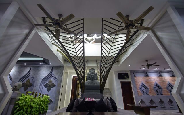 Central Suite Residence