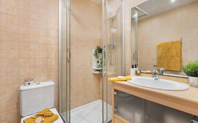 Lodging Apartments Villa de Gracia 2 bedroom cozy apartment
