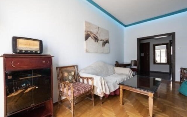 Fully Renovated 2 Bedroom Apt in Piraeus