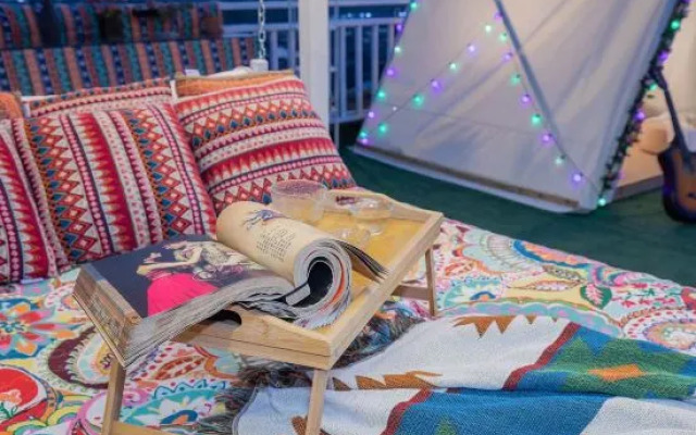 Qinshi Mingyue Xiangting Inn