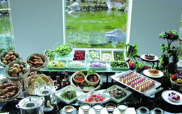 Okura Akademia Park Hotel