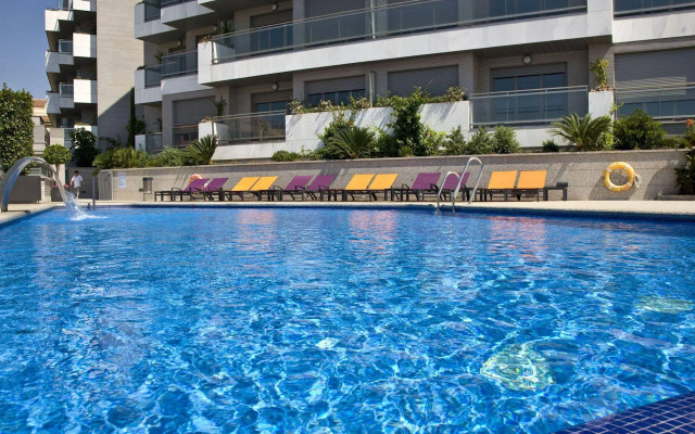 Artplatinum Suites & Apartments