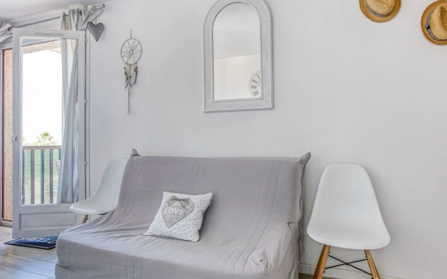 Scenic Apartment in Fleury With Balcony Near Sea