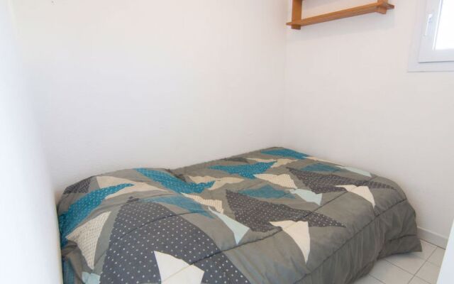 Les Flamants Roses 40004