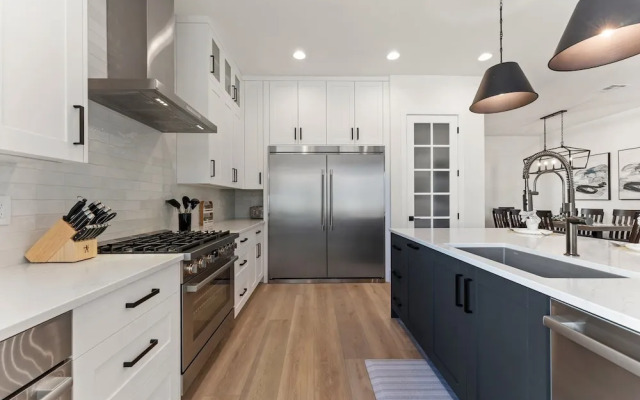 The Castle 8 Bedroom Home