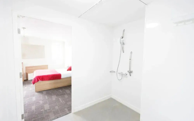 Student Only AXO Islington