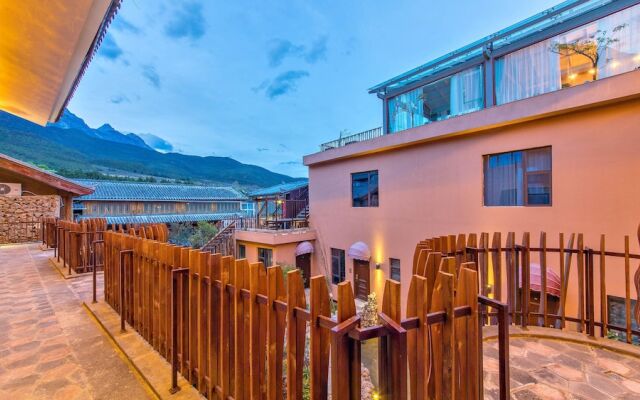 Floral Hotel Yun Shui Snow Mountain