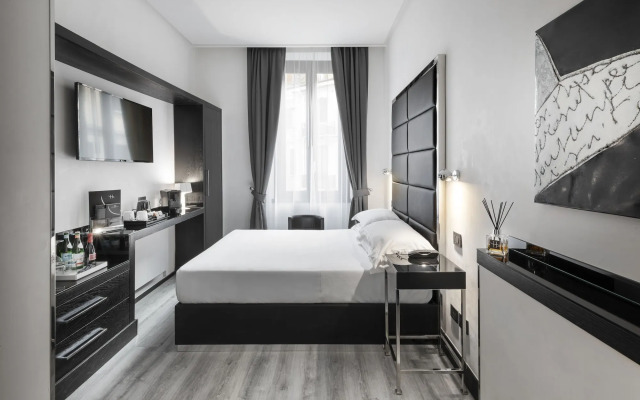 LHP Hotel Napoleon