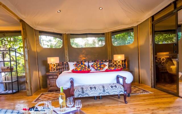 Mara Treetops Luxury Camp