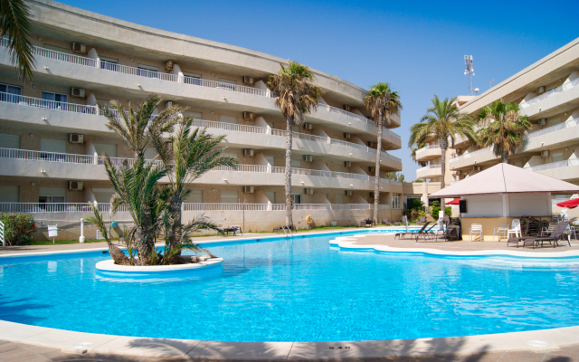 Apartamentos Palmera Beach