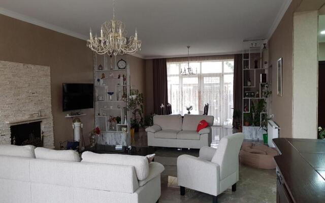 Private House In Digomi