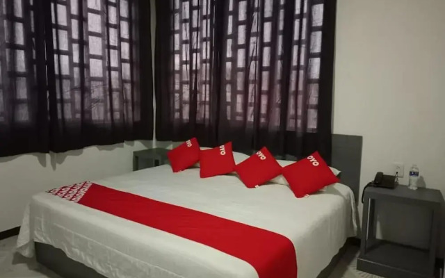 Hotel Puerta del Sur