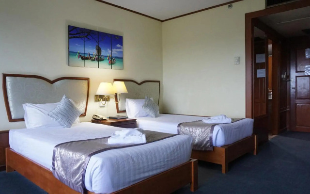 Wattana Park Hotel