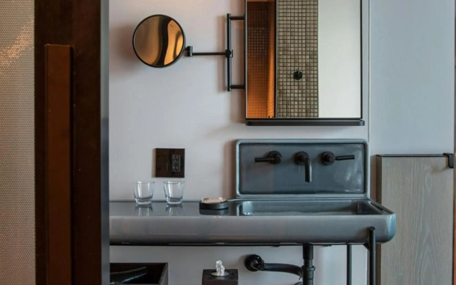 Moxy Downtown Los Angeles