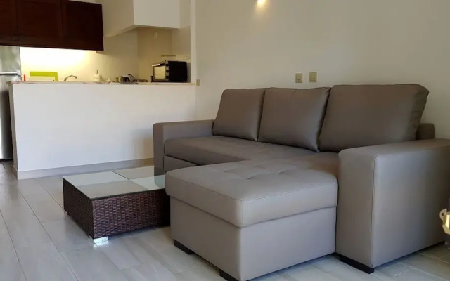 Magnific Studio with a cozy garden