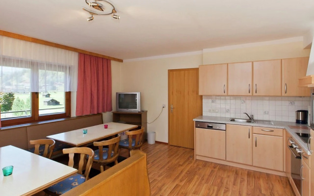 Spacious Apartment in Saalbach-hinterglemm With Balcony